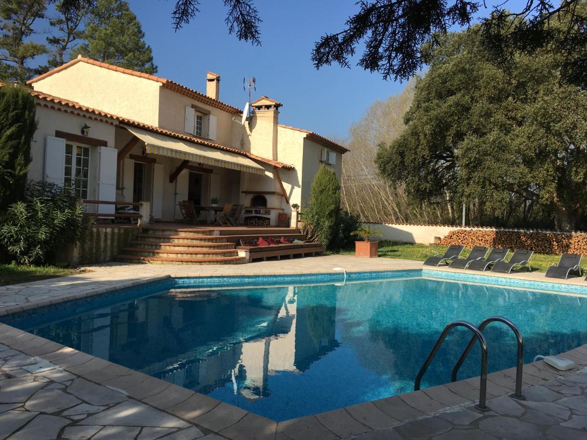 Le Chene Et L'Eau Bed and Breakfast Roquebrune-sur-Argens Eksteriør billede