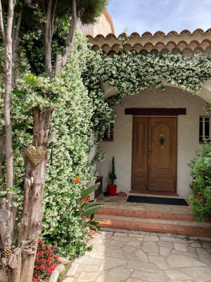 Le Chene Et L'Eau Bed and Breakfast Roquebrune-sur-Argens Eksteriør billede